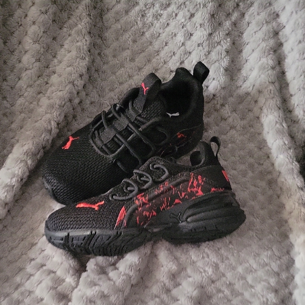 Puma Kids Black and Red Sneakers